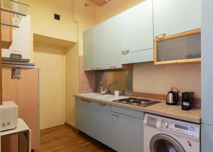 Guesthost - Historic In Sallustiano Apartment *