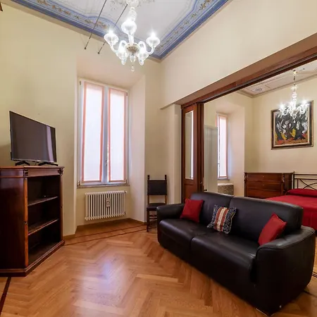 Guesthost - Historic In Sallustiano Apartament Rzym